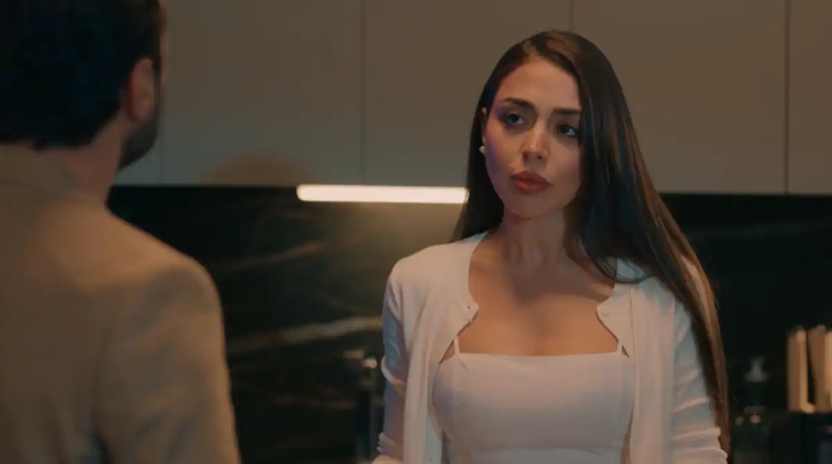ملخص الحلقة 13 من مسلسل حب ع ورق