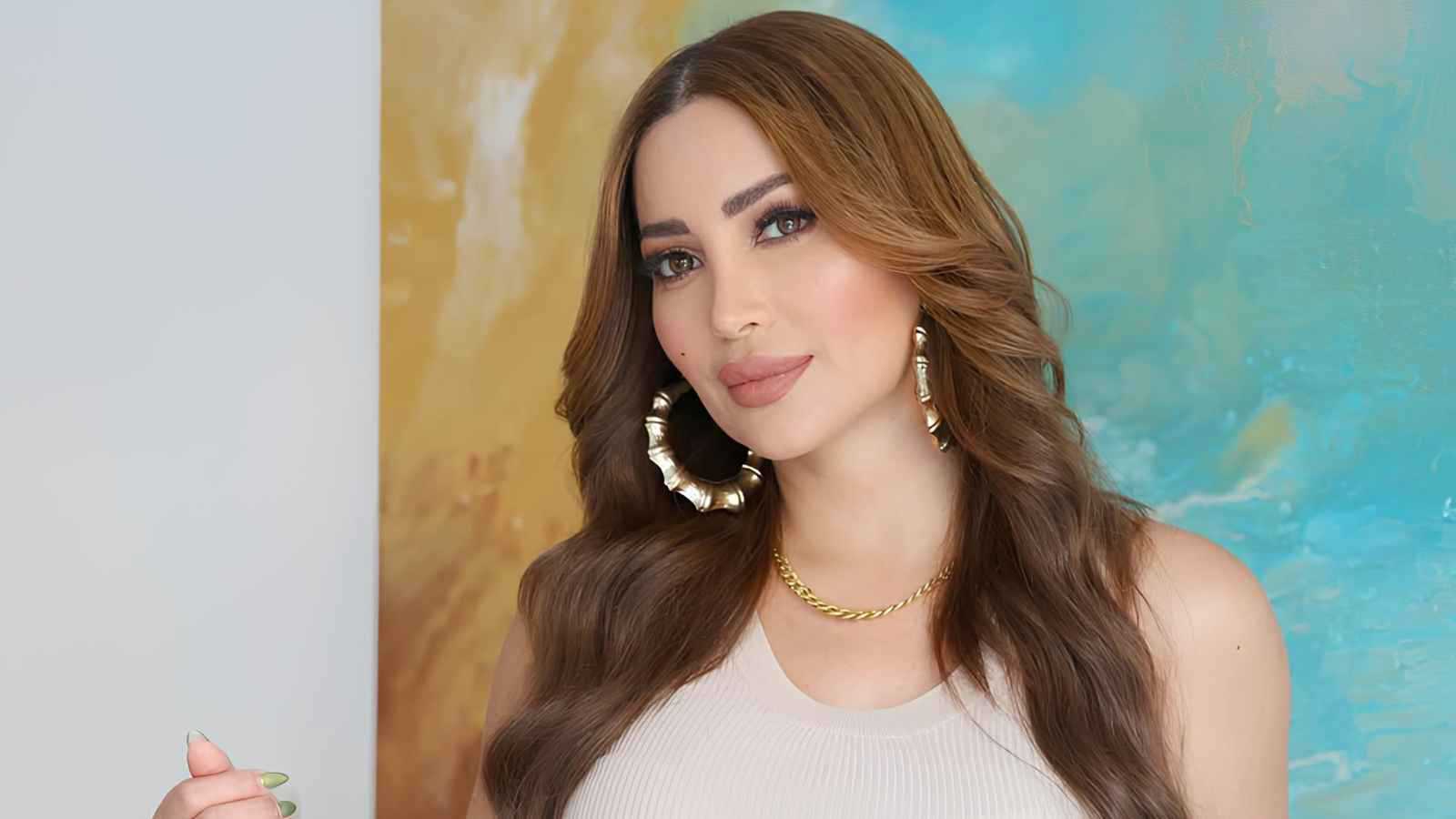 نسرين طافش ضمن قائمة أجمل وجه في العالم لعام 2025
