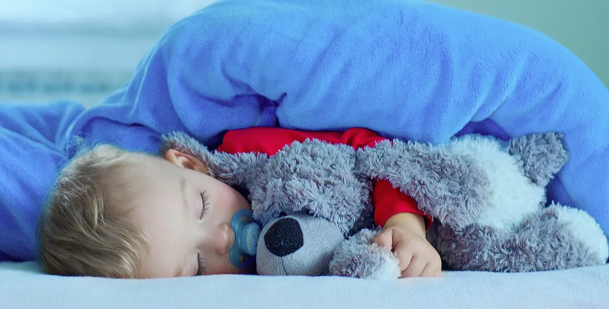 دراسة: قلة النوم تجعل طفلكِ عرضة للإصابة بالبول السكري