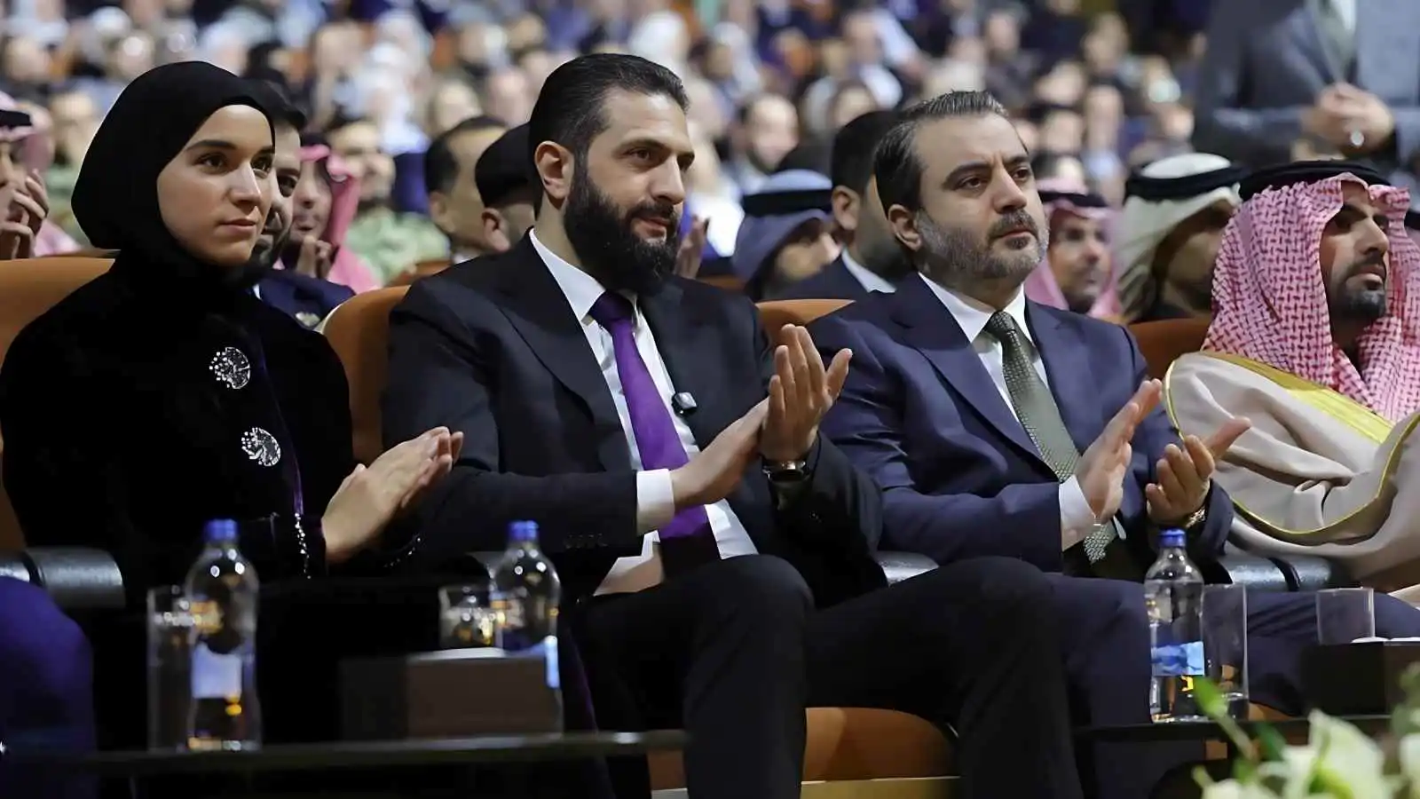 الشرع وزوجته يفتتحان معرض دمشق الدولي للكتاب