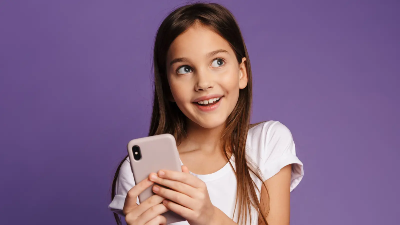 ما العمر المناسب لشراء هاتف لطفلك؟