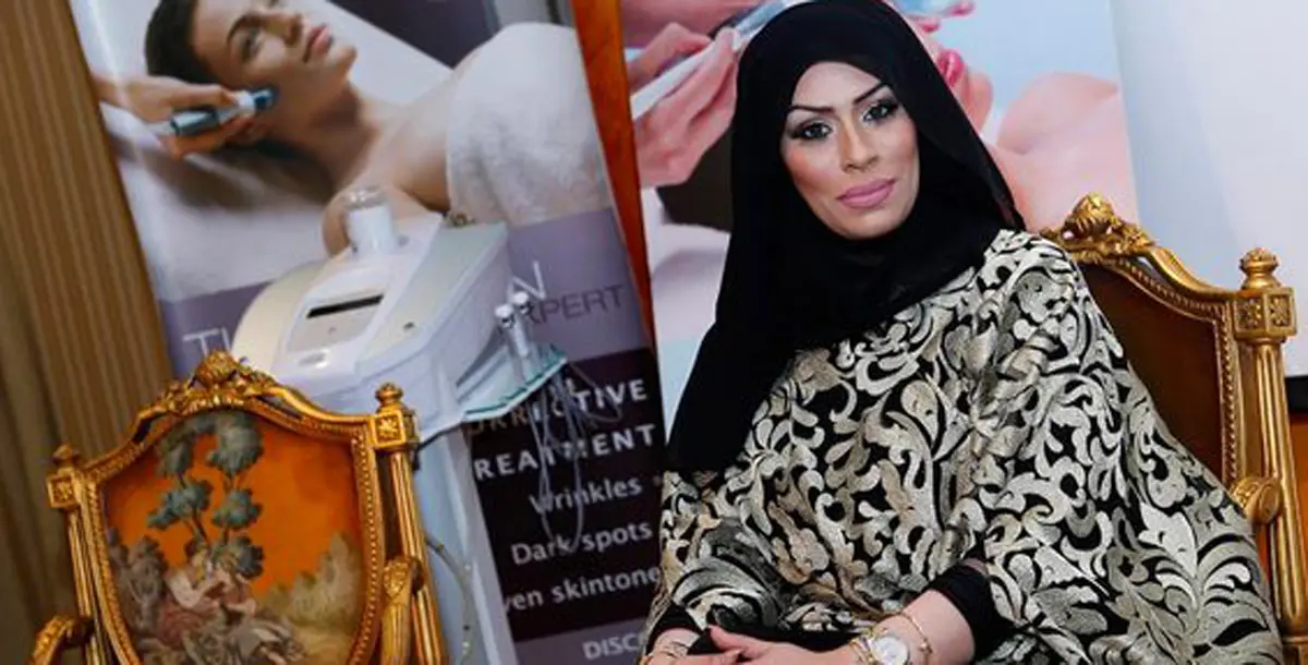 خبيرة التجميل الإماراتية نادية الراشد تفوز بجائزة مرموقة في باريس