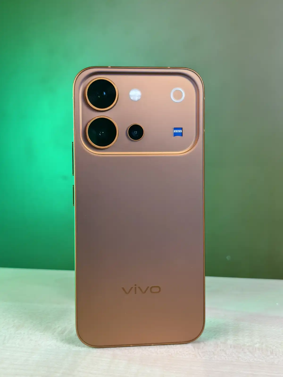 هاتف vivo V80 Lite 5G
