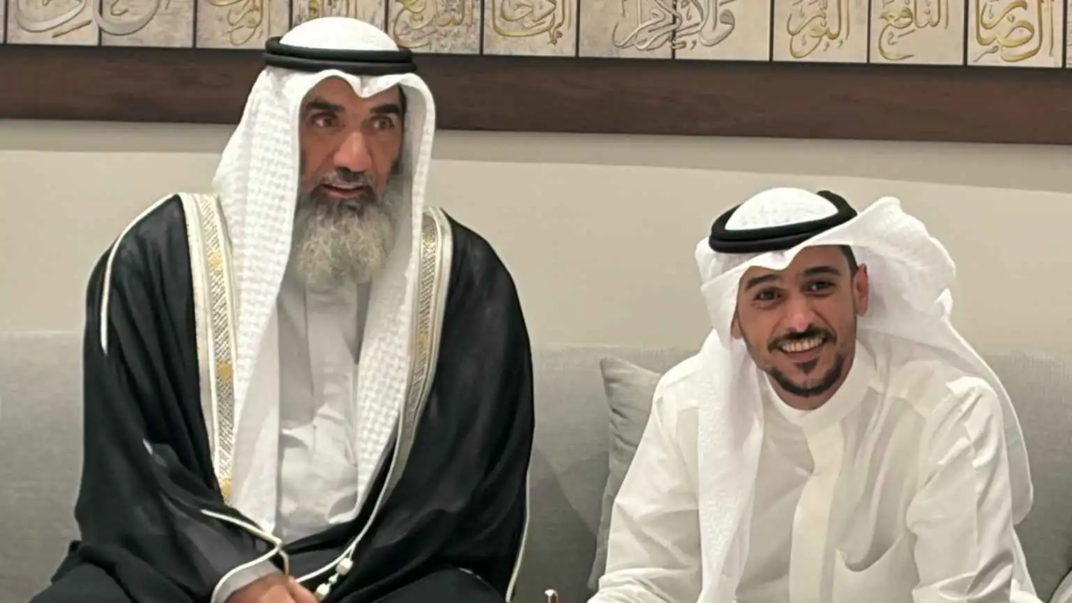 بعد زواجه.. تصريح قديم لـ عايض يوسف عن الكويت يعود إلى الواجهة