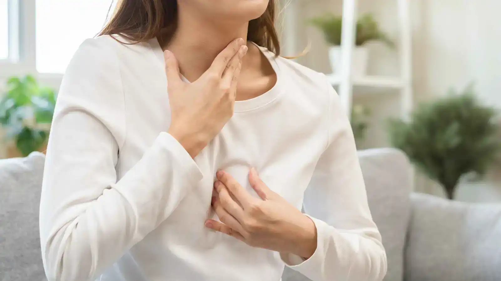 ارتجاع المريء الحمضي.. أسبابه وأعراضه وطرق علاجه