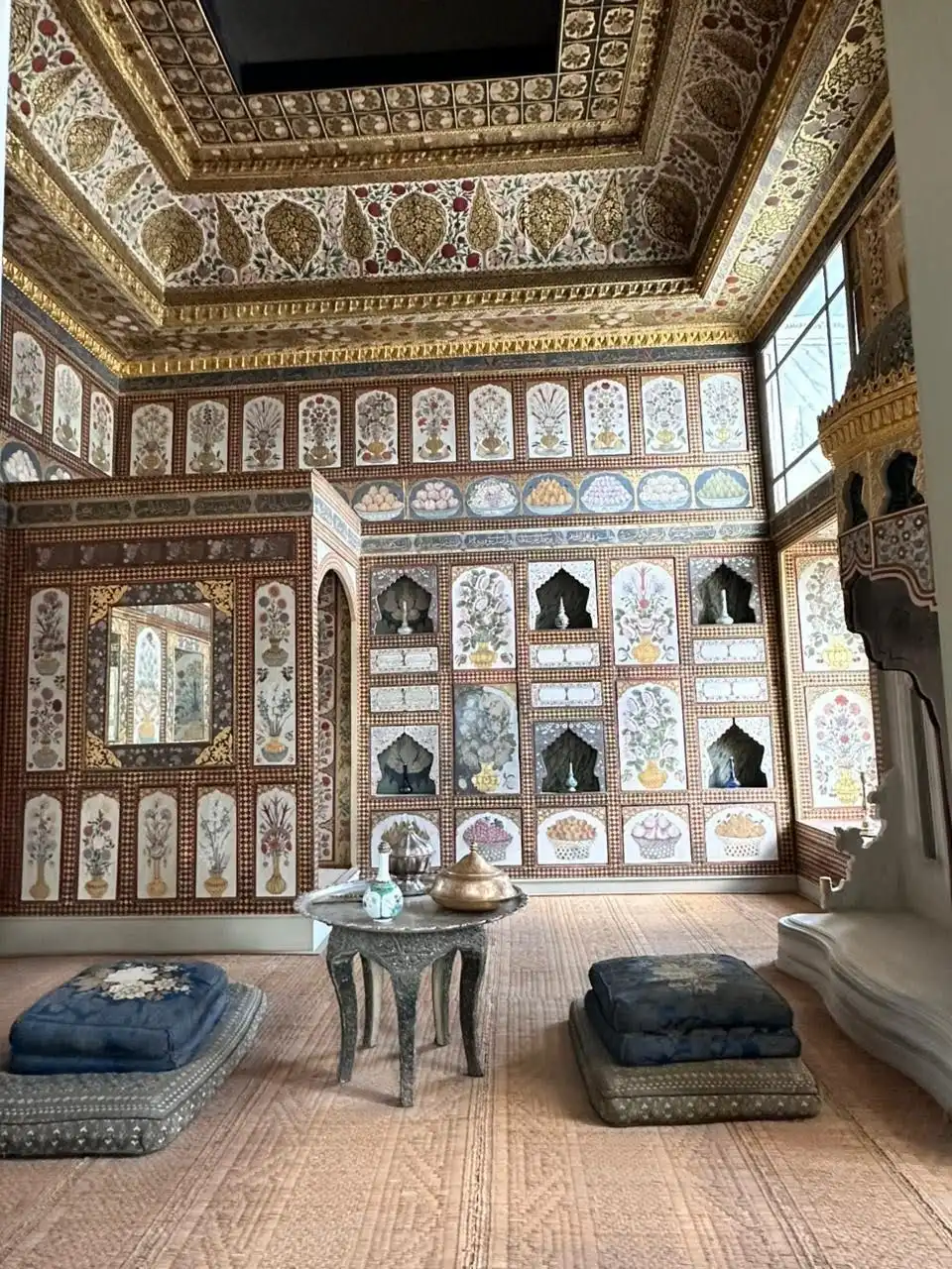 صورة من داخل الحرم في قصر طوبقابي