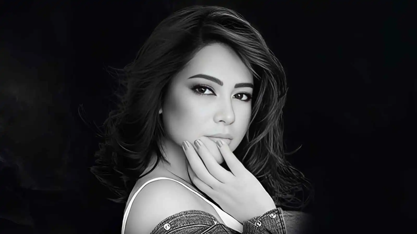 شيرين عبد الوهاب تعلن عودتها للغناء بحفل العلمين الجديدة