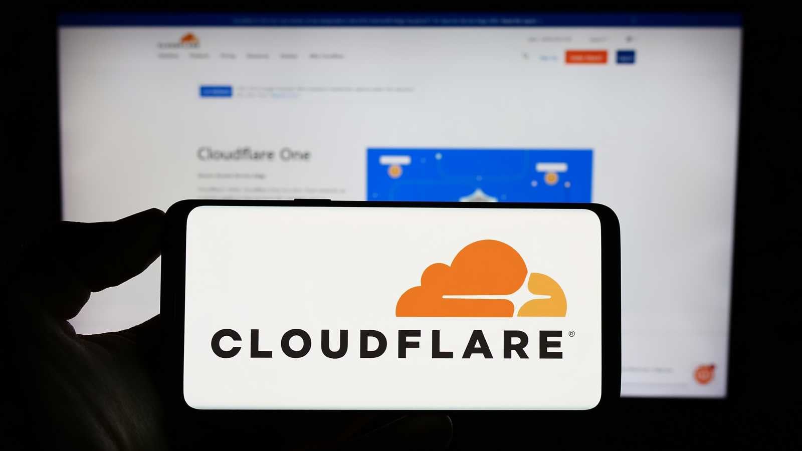 ما السبب الحقيقي وراء عطل Cloudflare العالمي؟