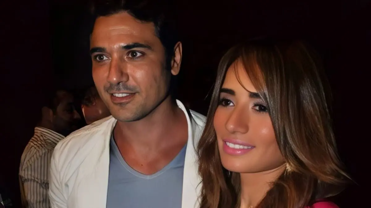 أحمد عز يستأنف ضد دفع مصاريف توأم زينة بالإسترليني