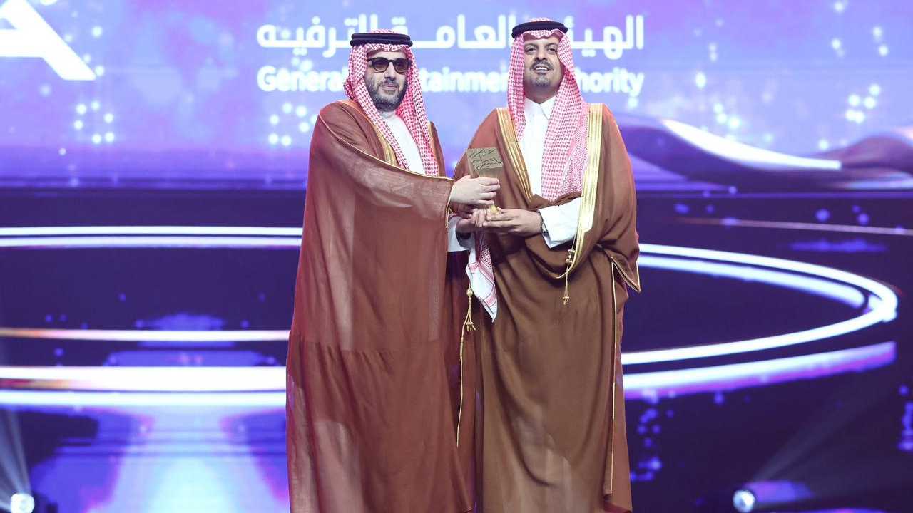 تكريم تركي آل الشيخ بجائزة مكة للتميّز 2025