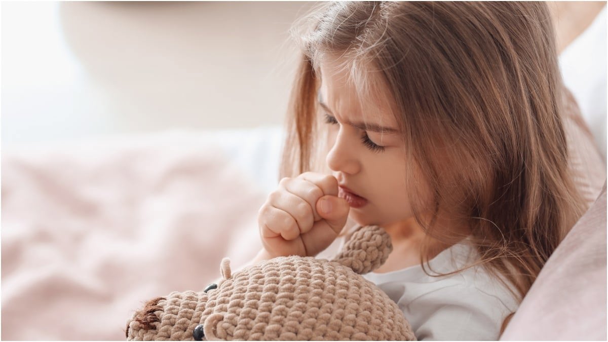كيف تتصرفين كأم عاملة مع إصابة أطفالك بأمراض الشتاء؟