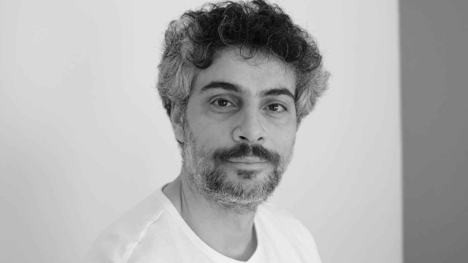 عماد عزمي