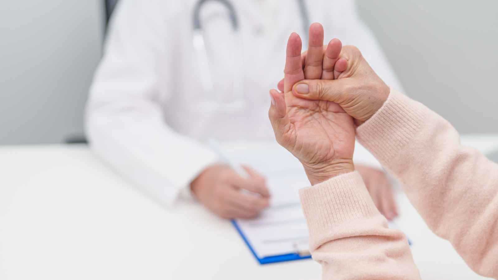 كل ما يجب معرفته عن اليوم العالمي لمرض باركنسون 2026 