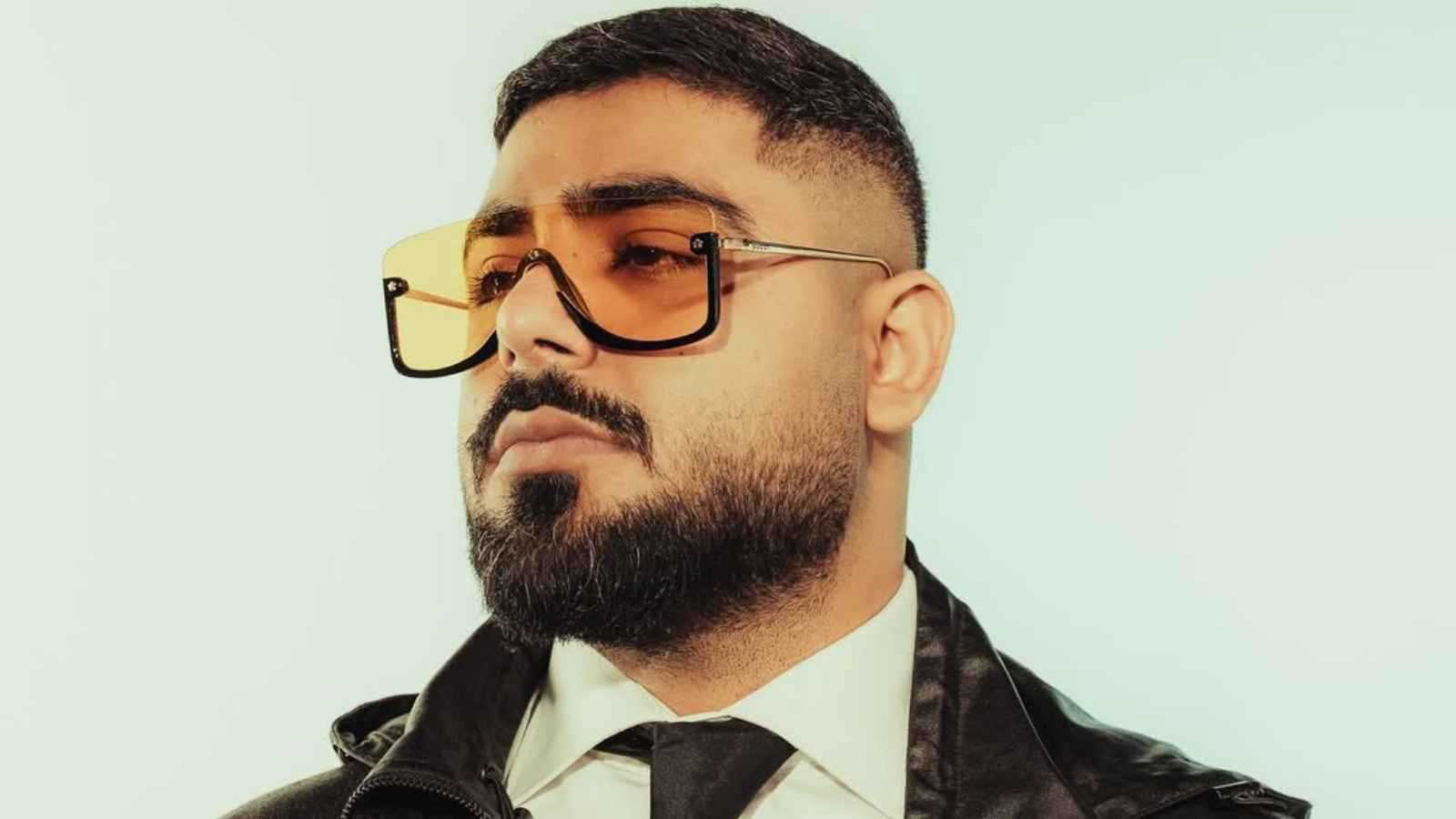 تستعد مدينة حلب لاحتضان أضخم حدث فني تشهده هذا العام، إذ يحيي النجمان الأخرس وعبود برمدا حفلًا غنائيًا مشتركًا في التاسع من تشرين الأول/أكتوبر المقبل بفندق الشهباء 