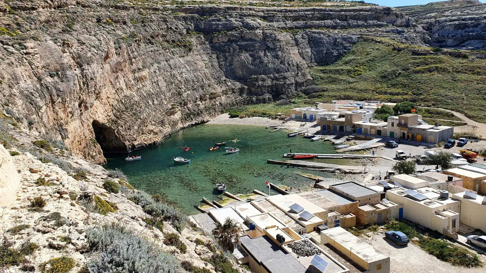 تعرف على الجزيرة الأقل شهرة في مالطا