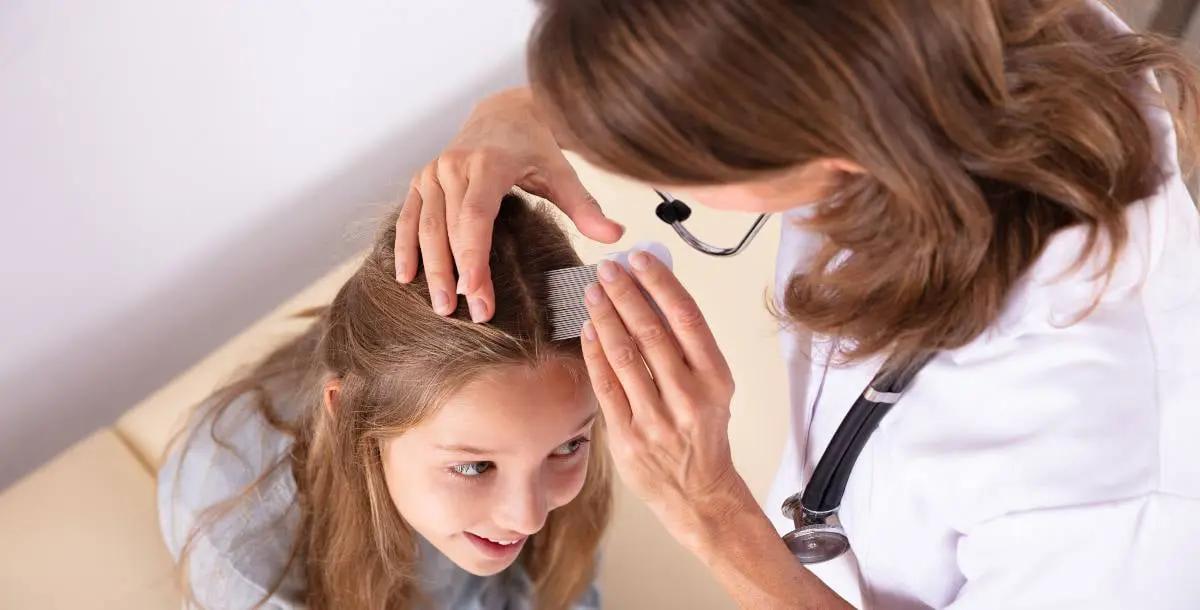 تساقط الشعر لدى الأطفال.. الأسباب وطرق العلاج