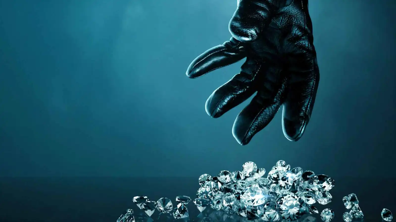 Stolen: Heist of the Century.. فيلم يكشف أكبر سرقة ألماس في التاريخ
