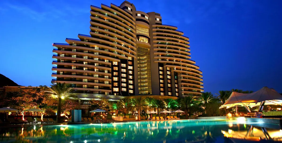 فندق ومركز مؤتمرات "لو ميريديان" دبي يكشف عن مرافقه بعد عمليات تجديد شاملة