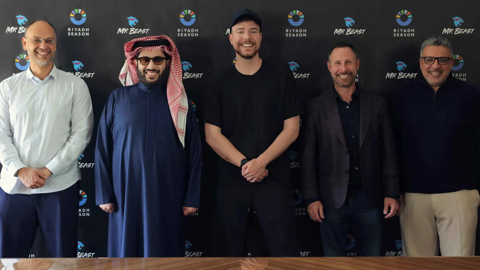 مستر بيست وتركي آل الشيخ