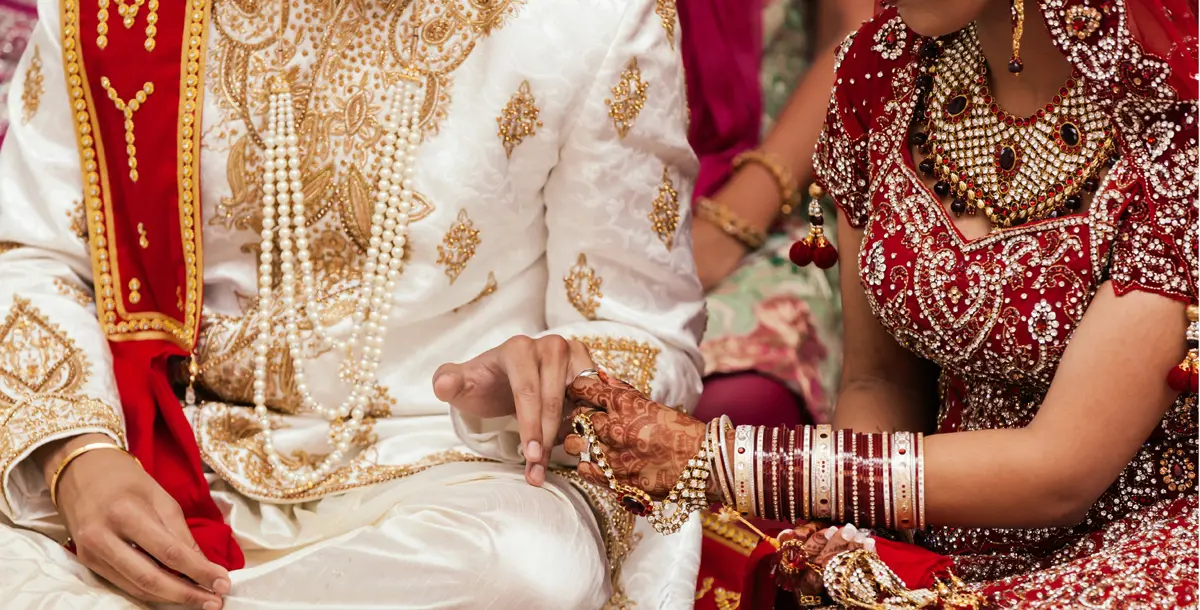 بالصور.. البحرين تشهد أول حفل زفاف هندي