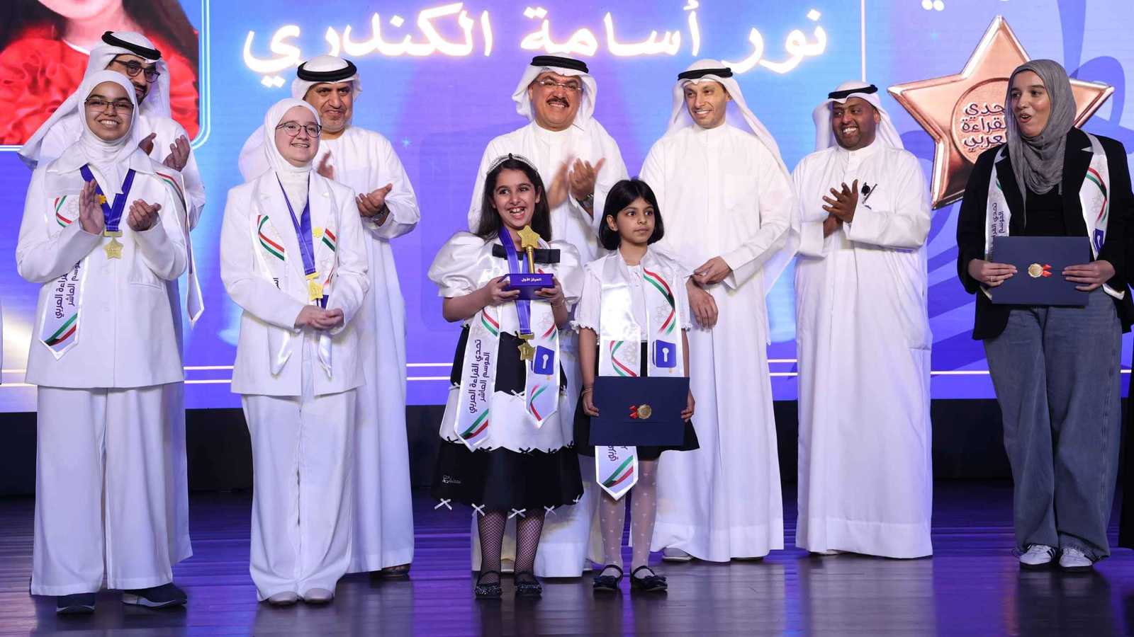 نور الكندري بطلة تحدي القراءة العربي بالكويت