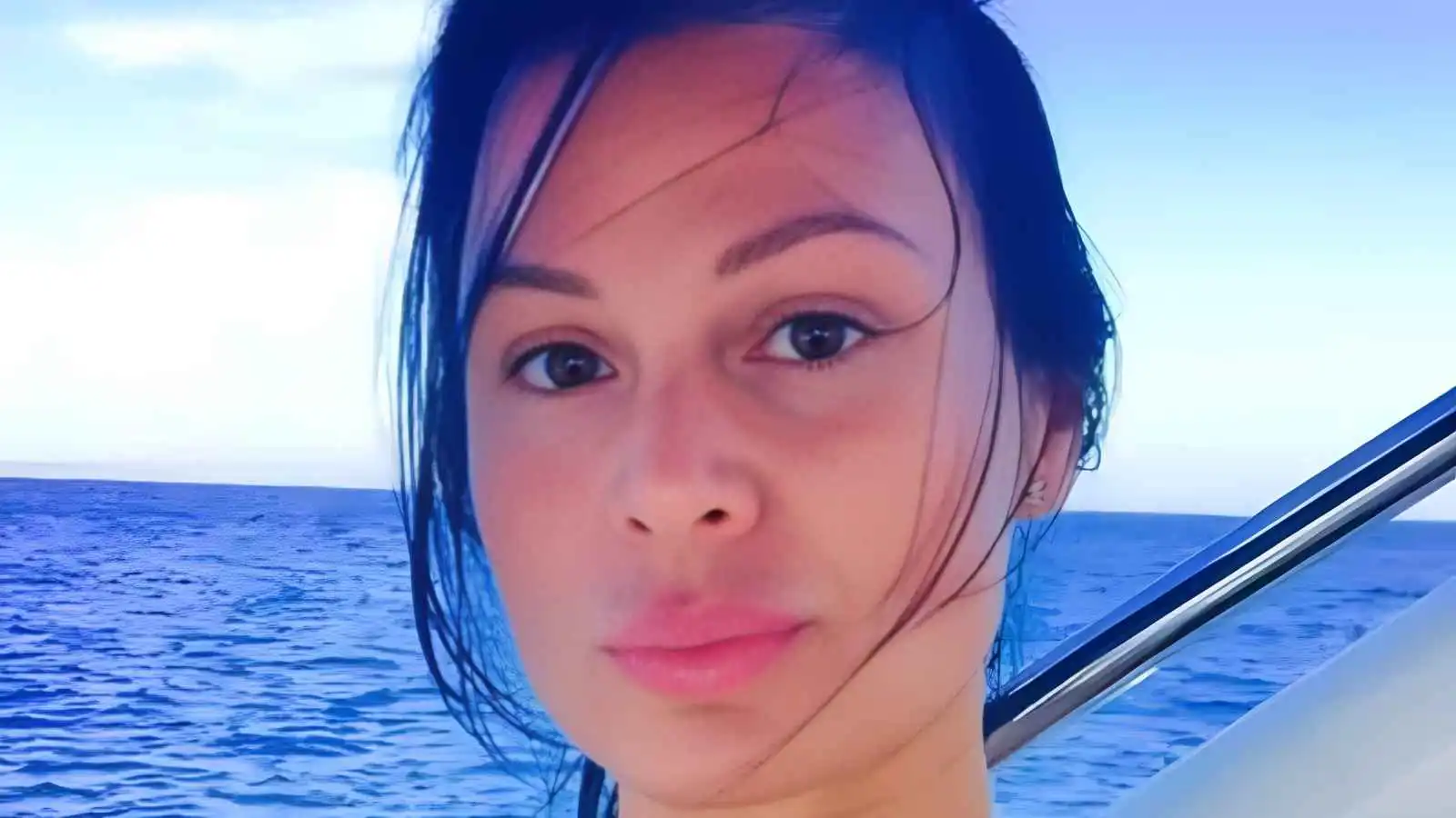 شبح جيفري إبستين يطارد الضحايا بعد اختفاء عارضة أزياء