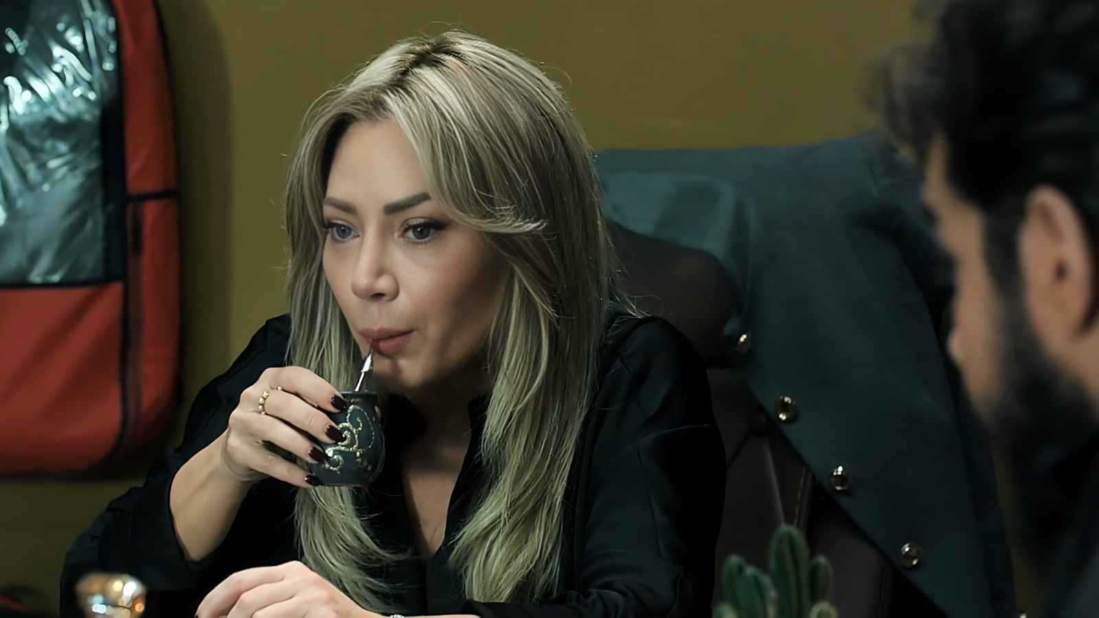 ملخص الحلقة 6 من مسلسل "سعادة المجنون".. دائرة الشكوك تتسع