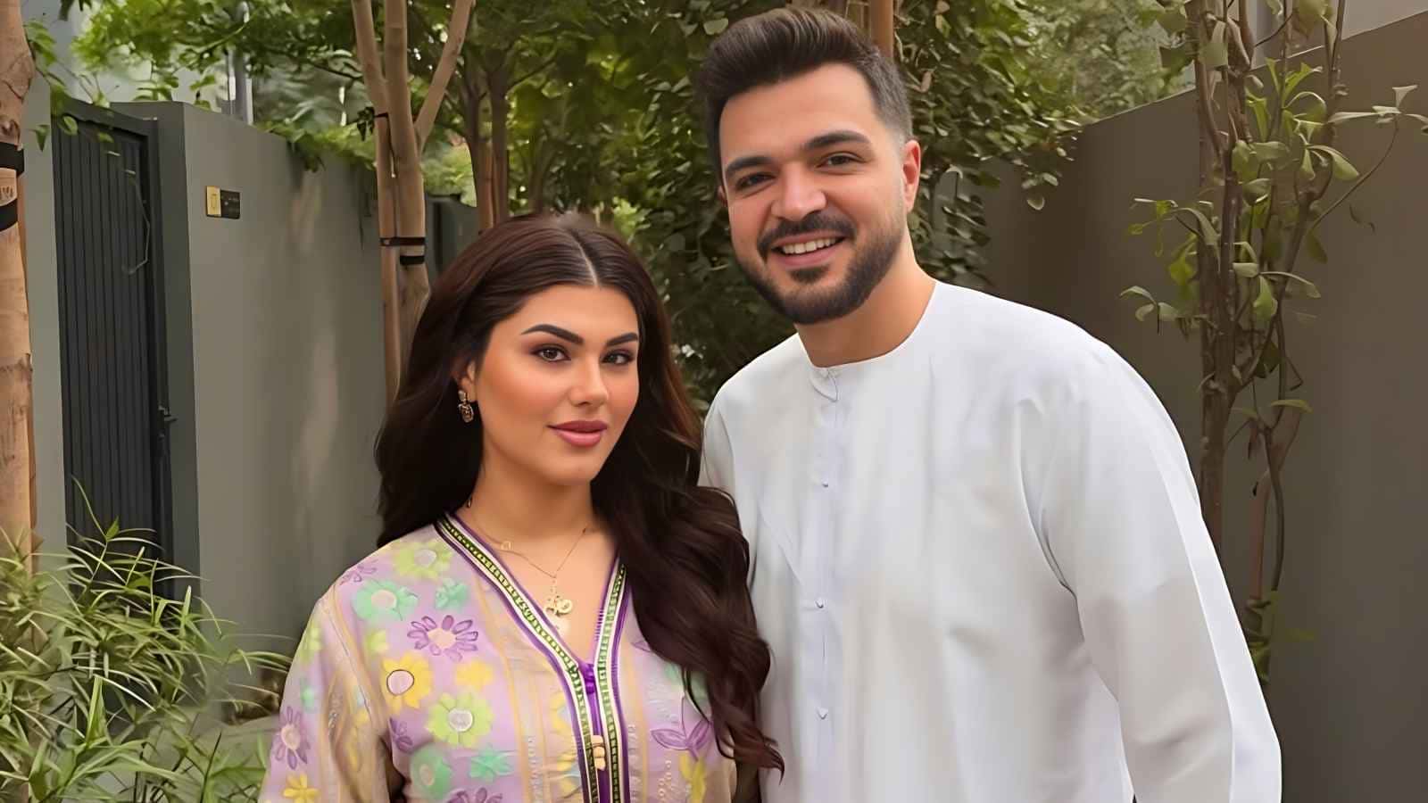 زياد أبو شعر وسارة ملص ينتظران طفلهما الأول