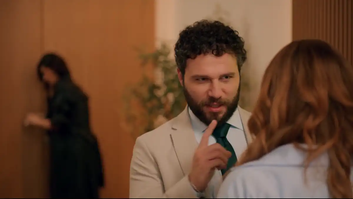 ملخص الحلقة 24 من مسلسل "حب ع ورق"
