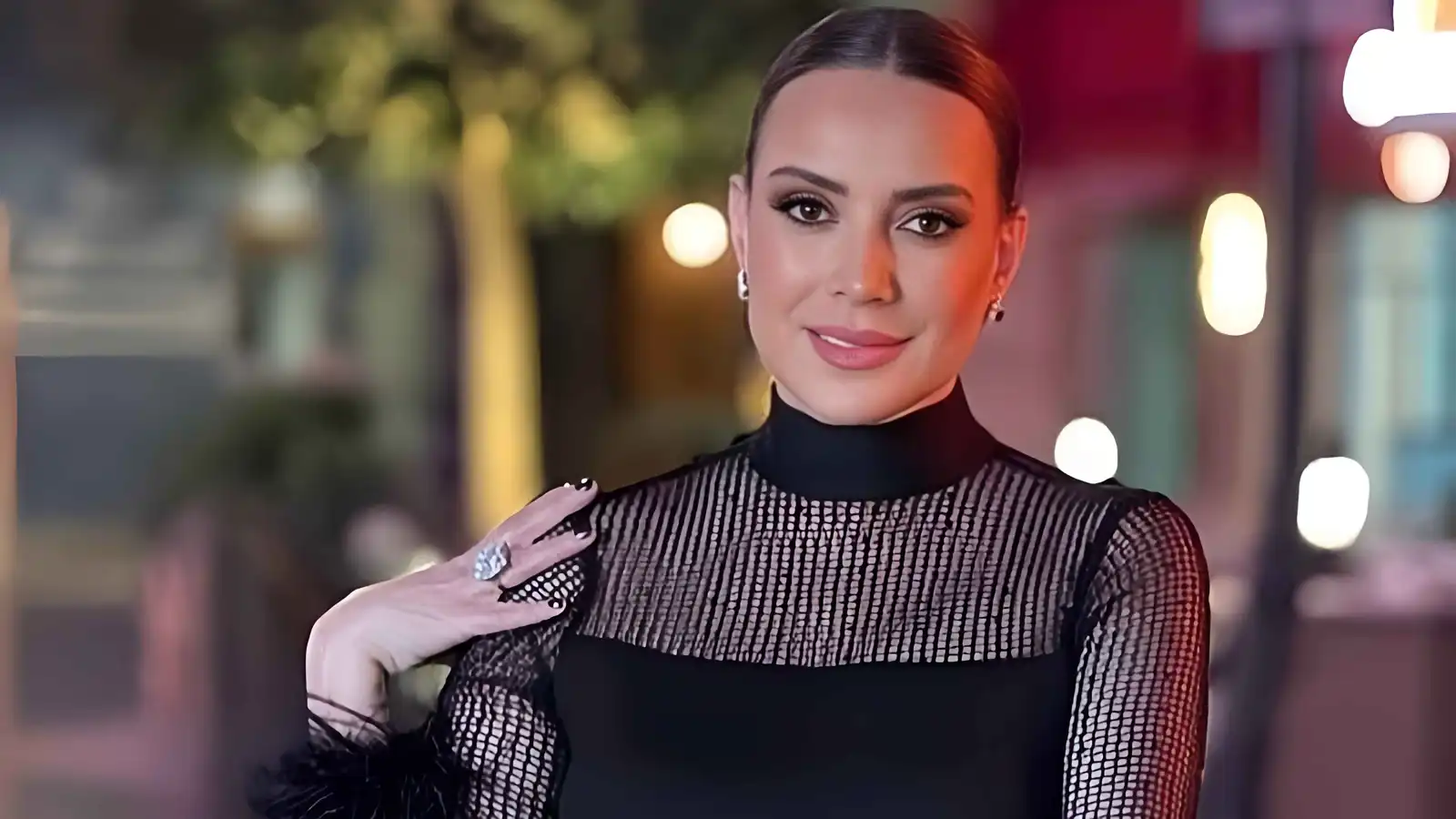 ‏شكران مرتجى ترد على جدل علاقة سندس ومراد في "عيلة الملك"