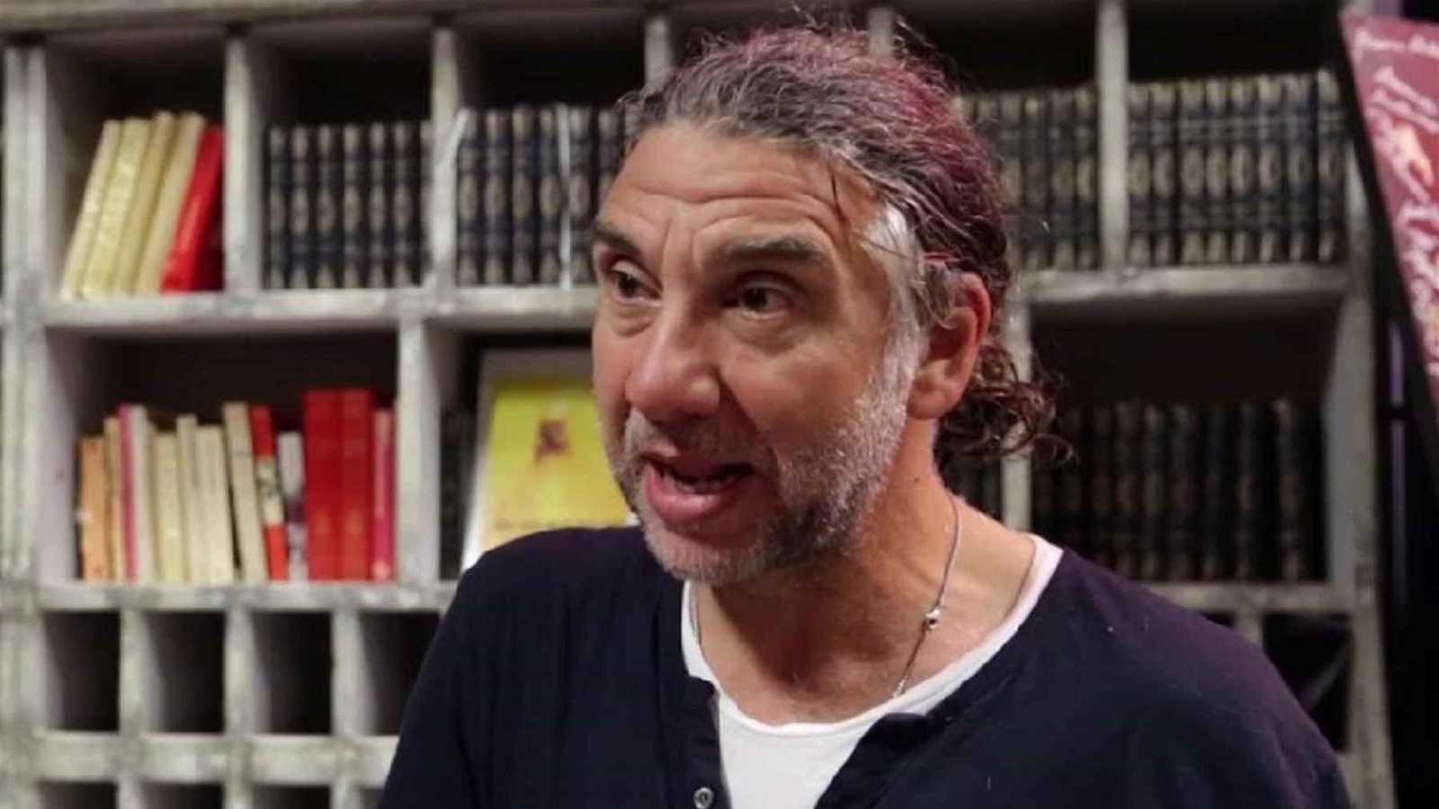 نوار بلبل يخاطب المسرحيين السوريين برسالته الأولى عبر "فوشيا"