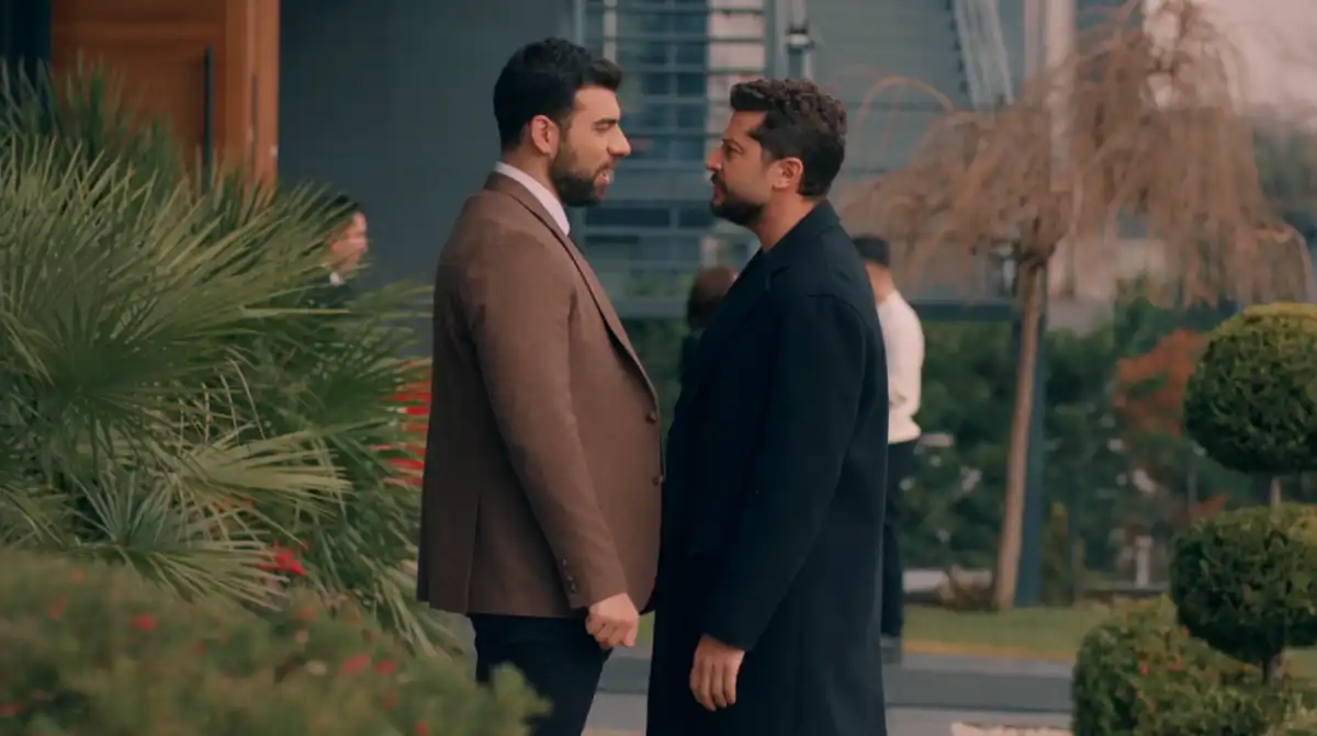 مسلسل "حب ع ورق" الحلقة 44