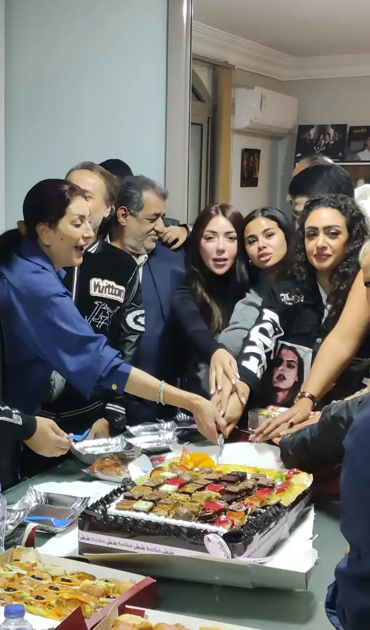 مسلسل "السرايا الصفرا" 
