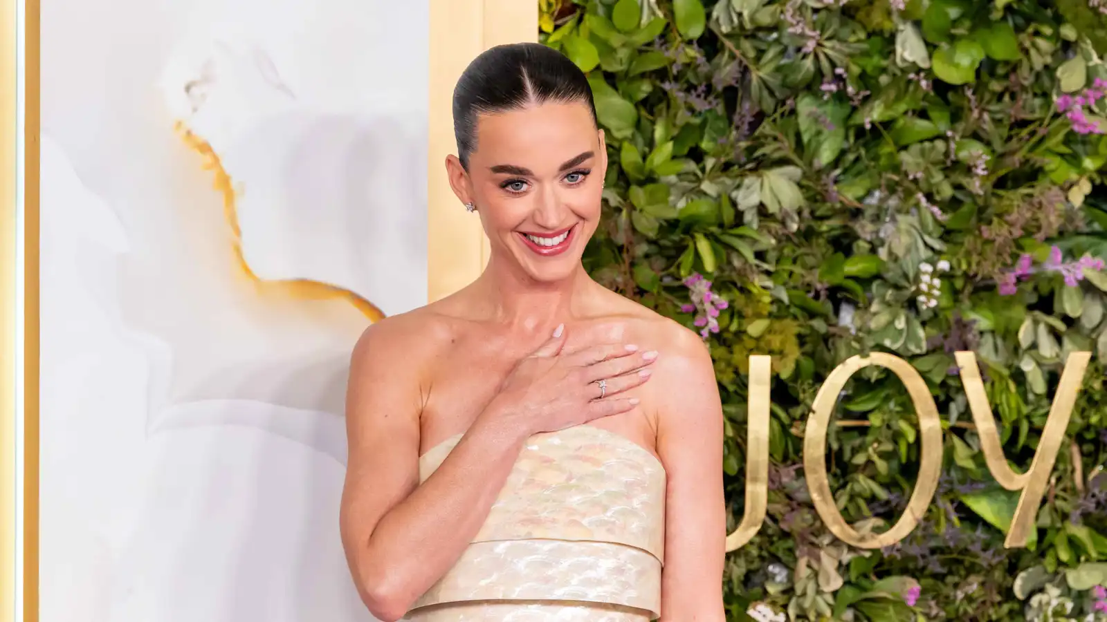 نجوم عالميون يضيئون Joy Awards 2026