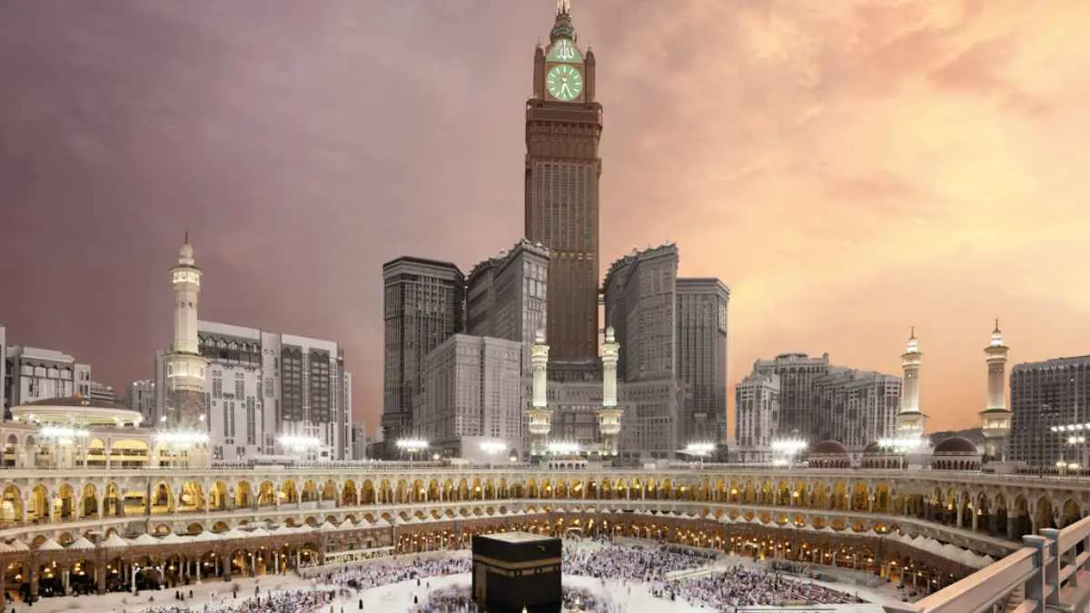 عروسان ألمانيان يختاران مكة لشهر عسلهما