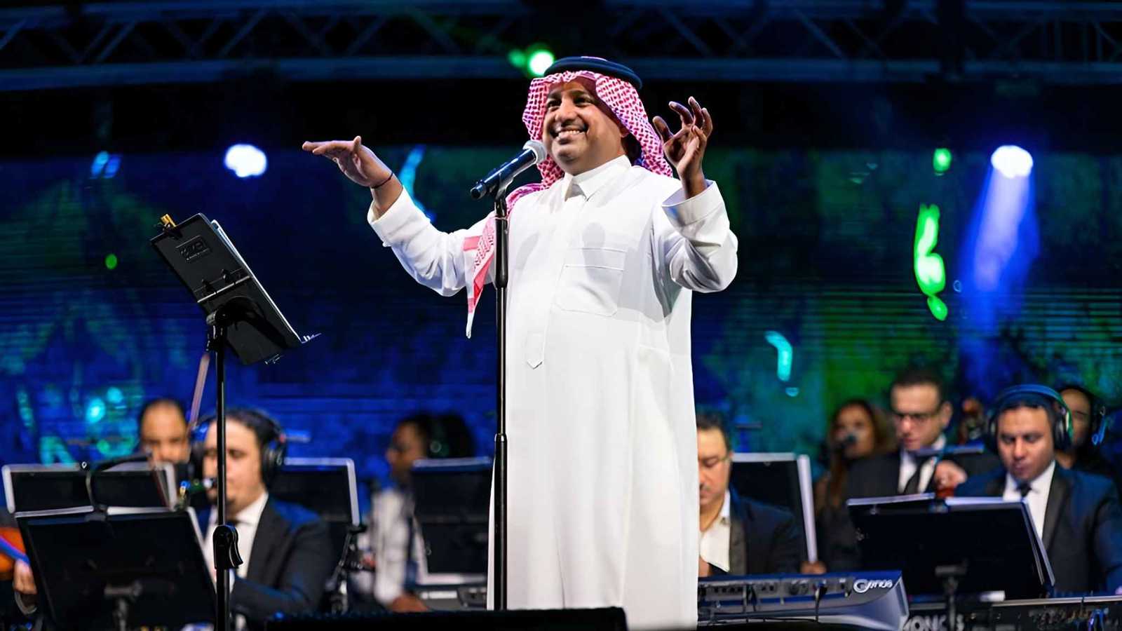 سالم الهندي يحسم الجدل حول حفل راشد الماجد