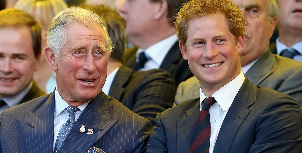 الأمير هاري يستضيف والده تشارلز في لقاء إذاعي.. وهذا ما قاله عن "ميغان ماركل"