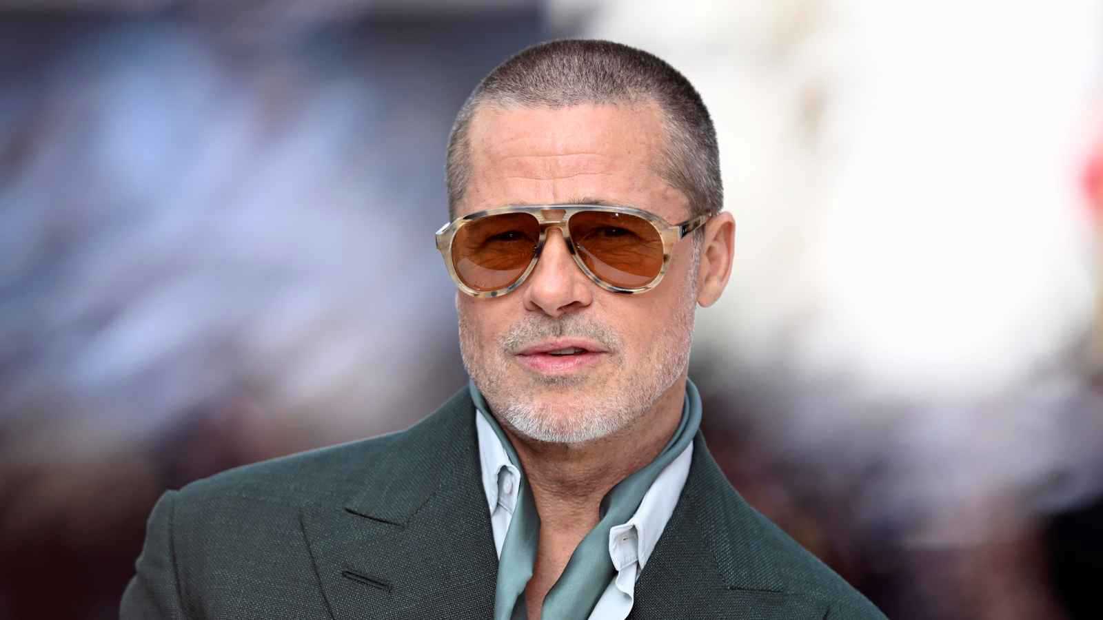 مشاهير لن تصدق صلة القرابة بينهم في هوليوود 