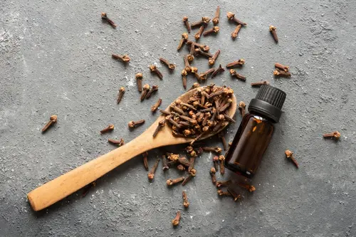 Clove oil