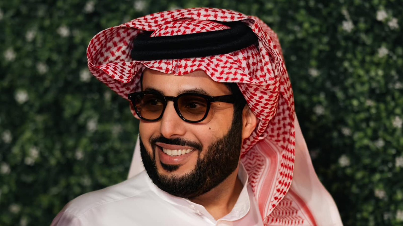 صورة المستشار تركي آل الشيخ