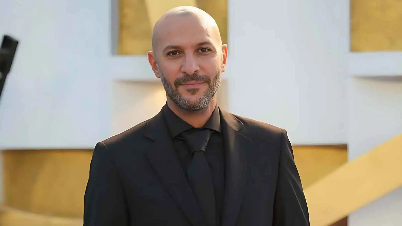 محمد دياب يكشف حقيقة دعم فيلم "أسد" لأفكار "الأفروسنترك"