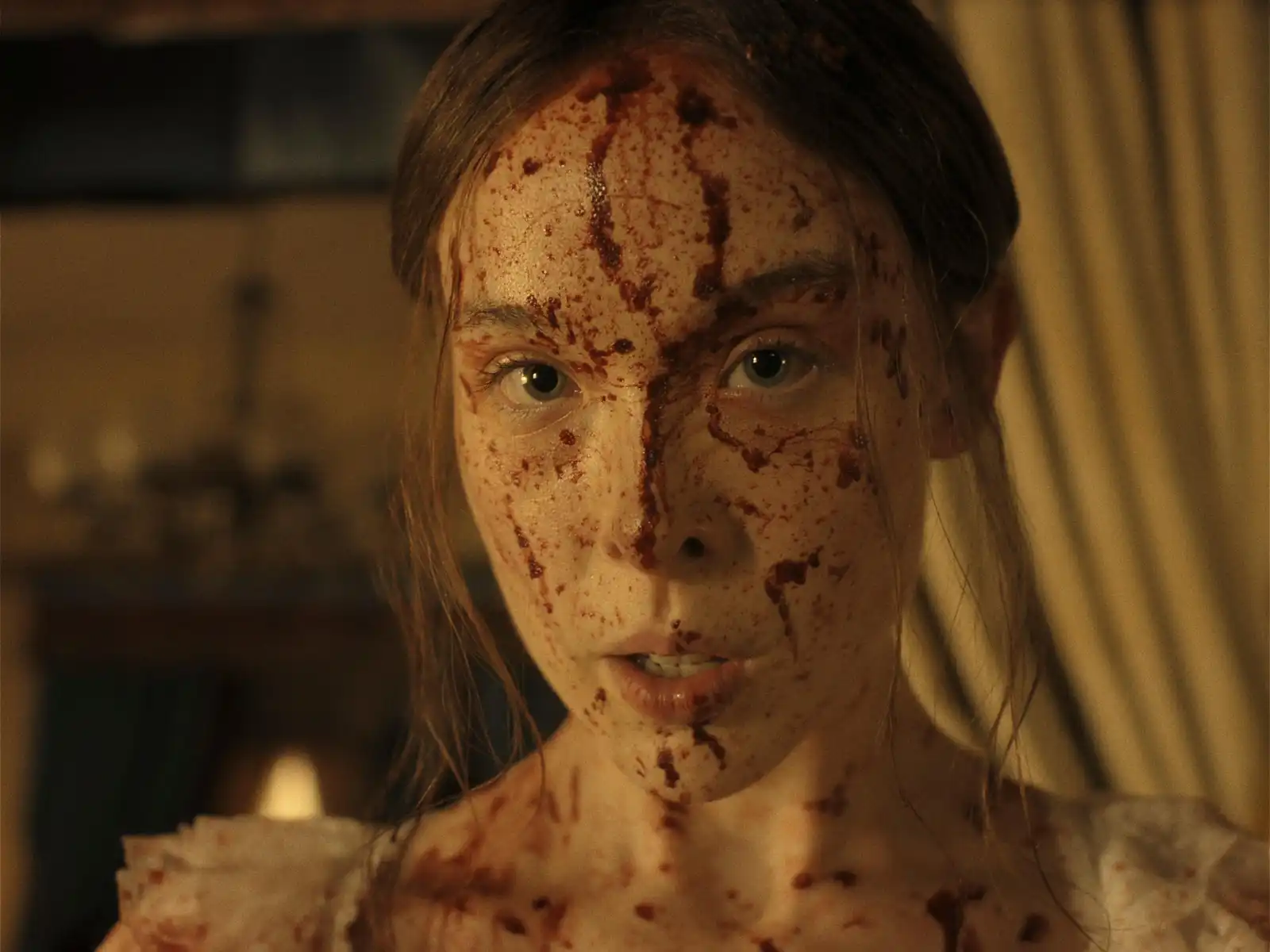 تفليكس تكشف البوستر الأول لـ Monster: The Lizzie Borden Story