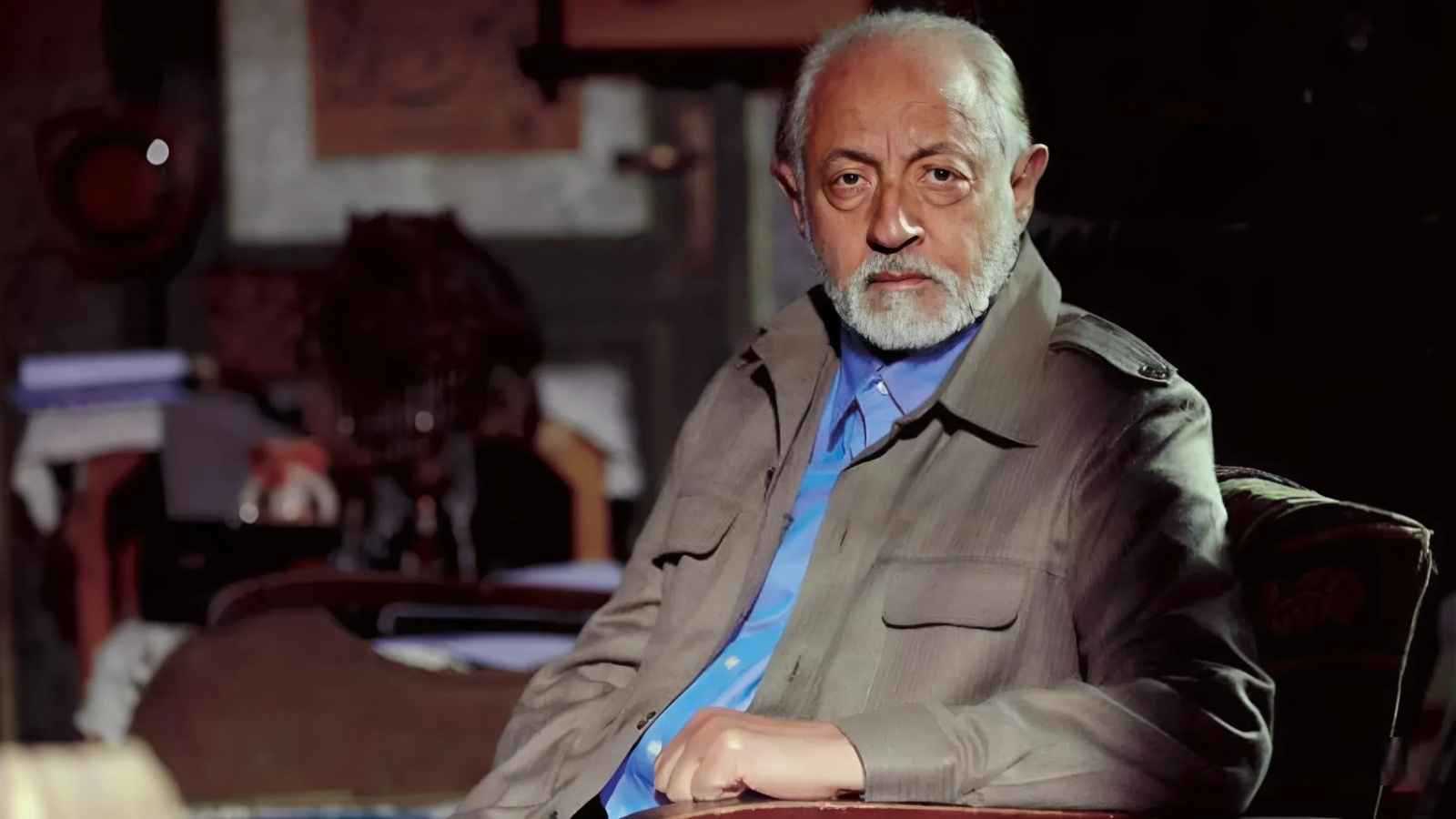 رسالة عبد العزيز مخيون بعد عملية دقيقة في المخ