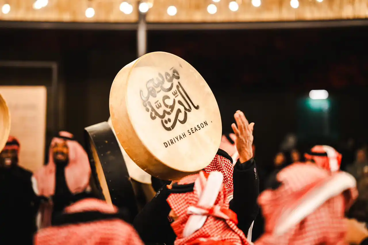 من الحفلات