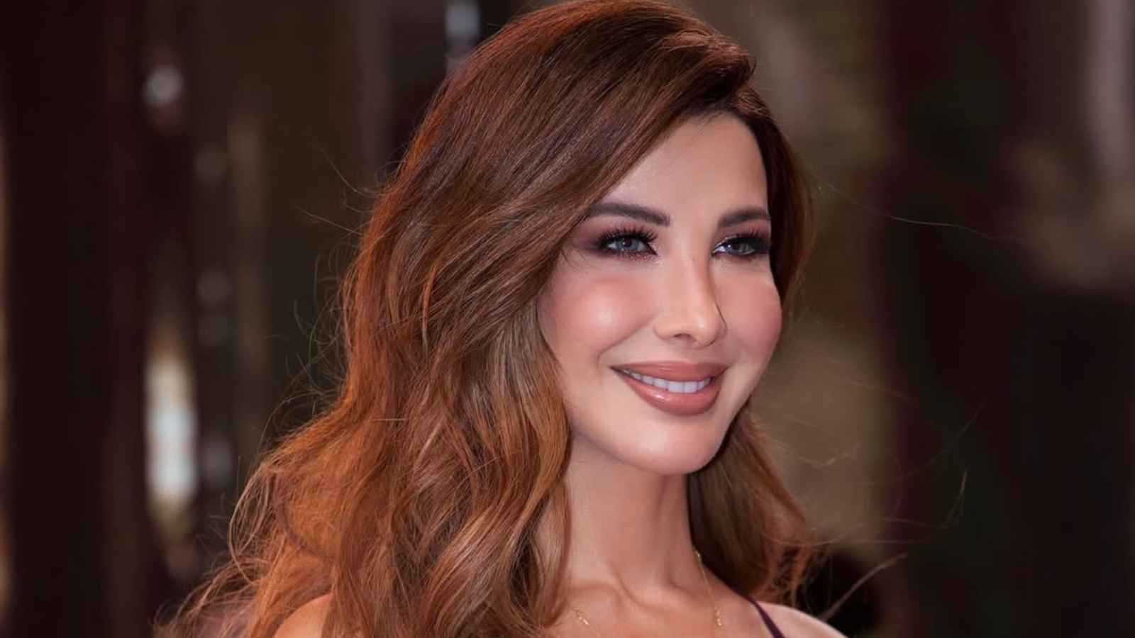 نانسي عجرم تعلّق حفلاتها وإصداراتها الجديدة مؤقتاً 