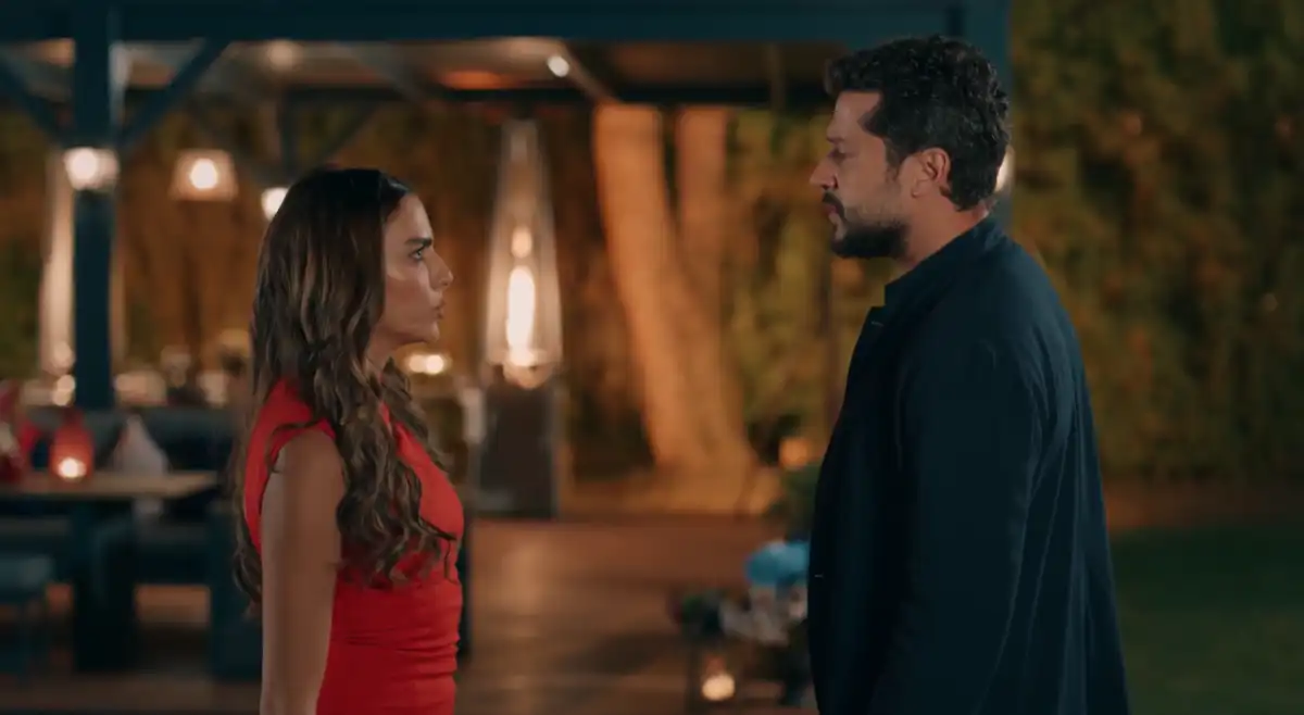 ملخص الحلقة 13 من مسلسل حب ع ورق