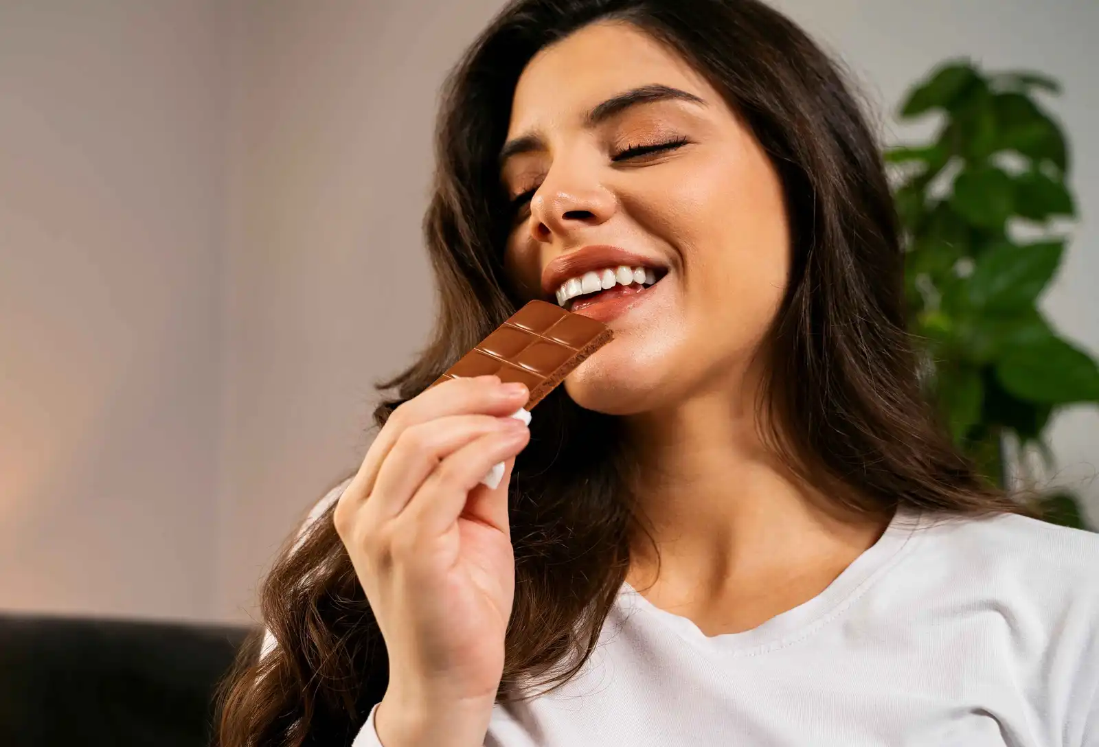 لماذا تختلف أنواع الشوكولاتة في تأثيرها الصحي؟