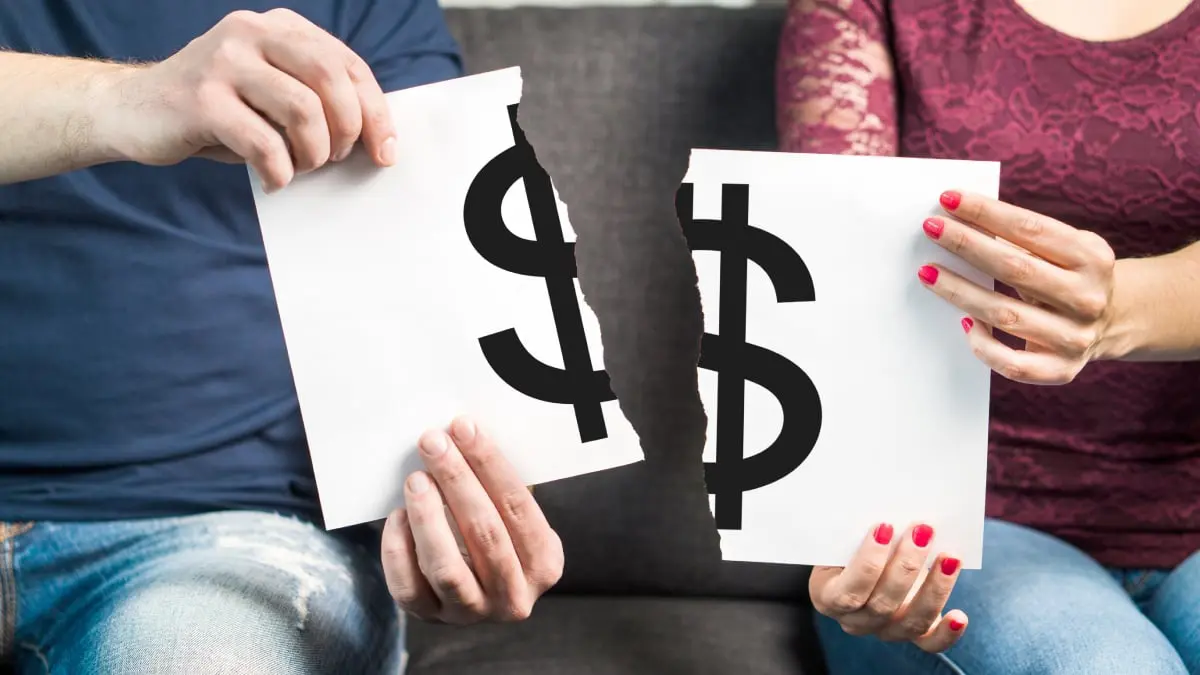 5 خطوات لإنقاذ زواجك من الأزمات المالية