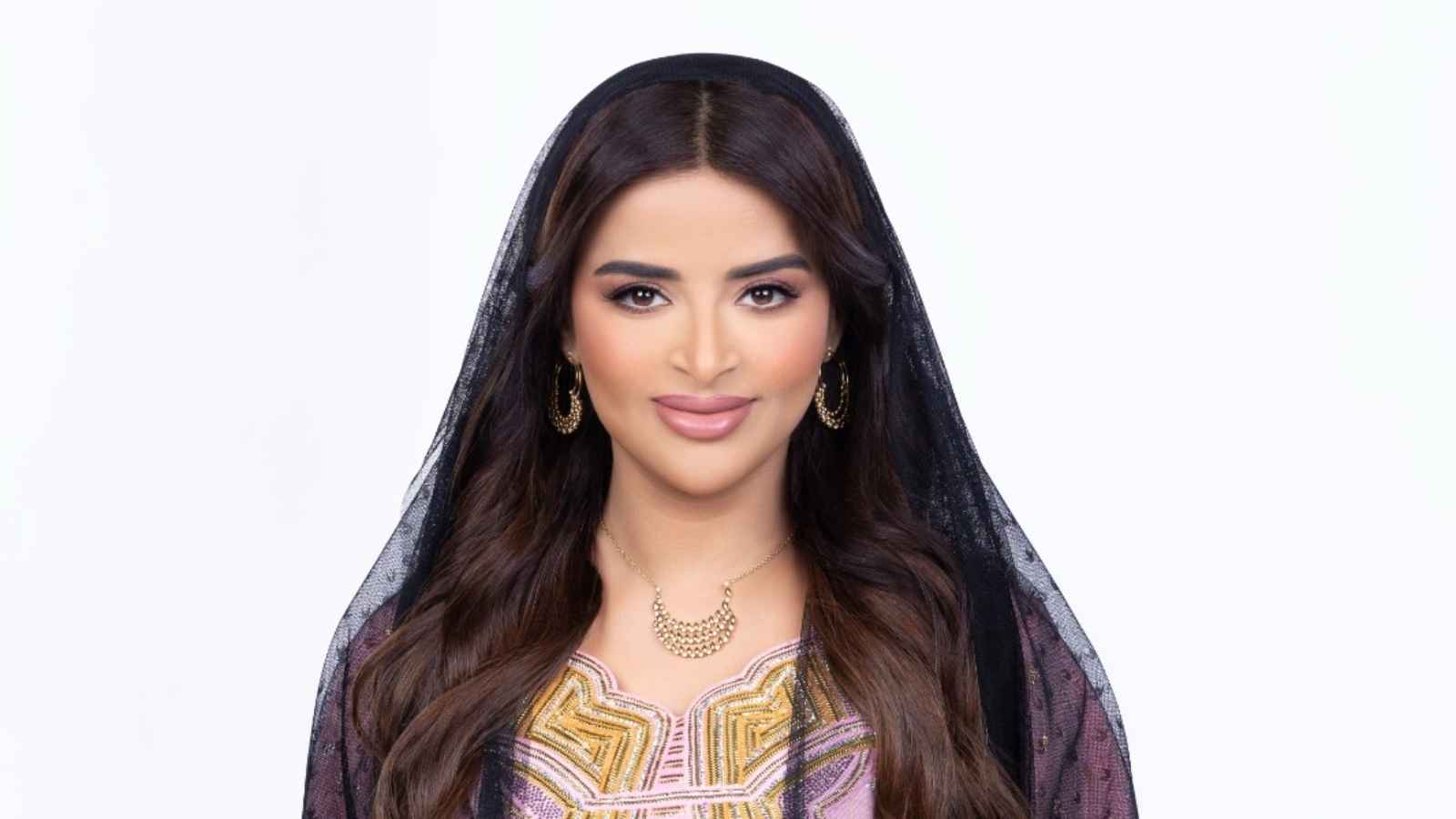 مقدمة  برنامج "البراحة" الإعلامية ميثاء إبراهيم
