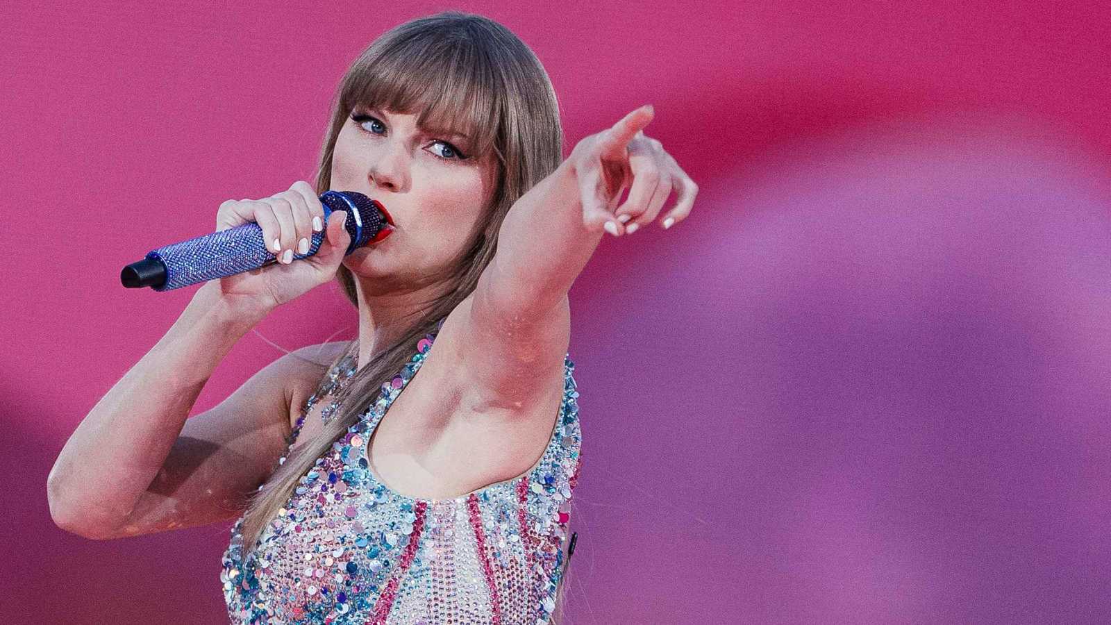 ما علاقة الرقم 13 بحفل زفاف تايلور سويفت؟